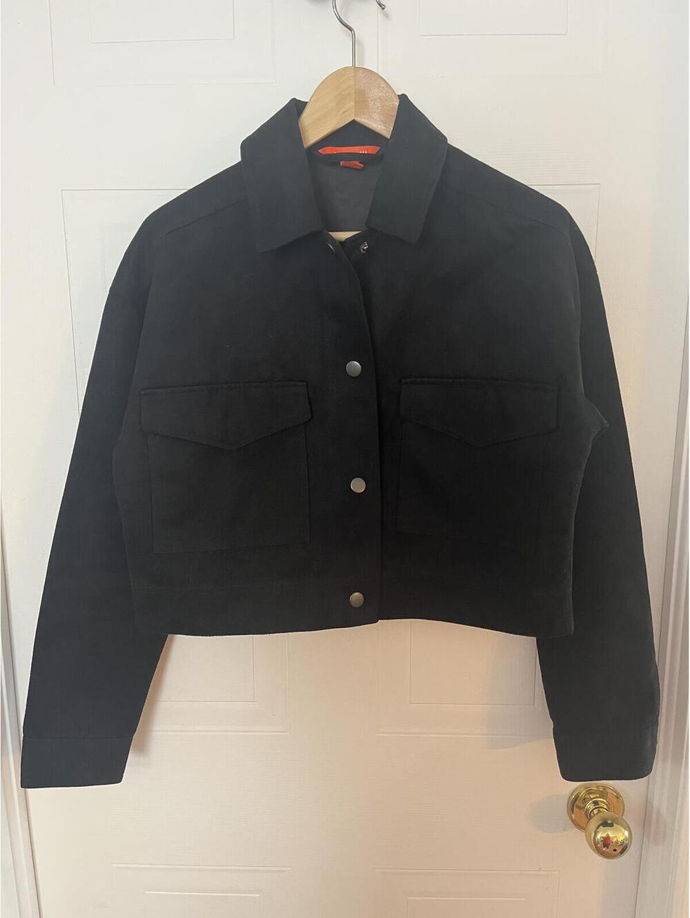 ❤️ # 214 Joe Fresh black button up jacket